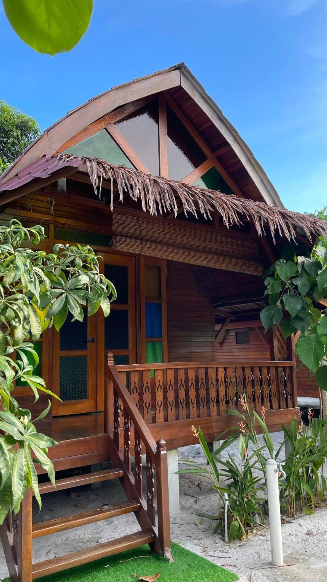Golden Chenang Village Pantai Cenang  Εξωτερικό φωτογραφία